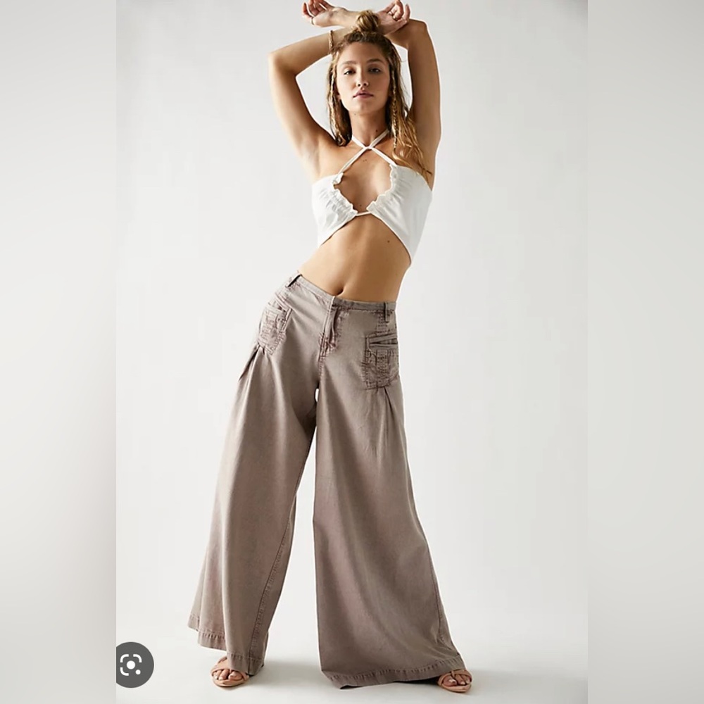 ISO Free People Stargate Extra Wide Leg Size 12